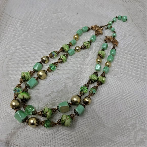 Vintage Double Strand Choker Mint Green Goldtone Necklace - Picture 3 of 8